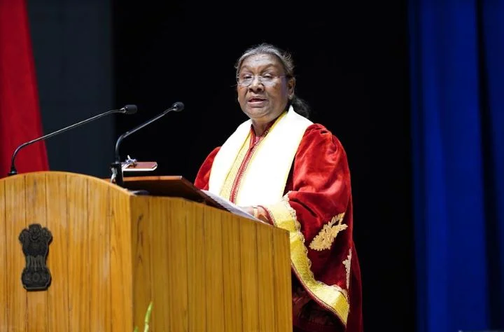 Uttarakhand: राष्ट्रपति श्रीमती द्रौपदी मुर्मु ने एम्स, ऋषिकेश के चतुर्थ दीक्षांत समारोह में प्रतिभाग किया