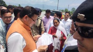 cm-visit-flood-affected-areas-Tanakpur-and-Banbasa