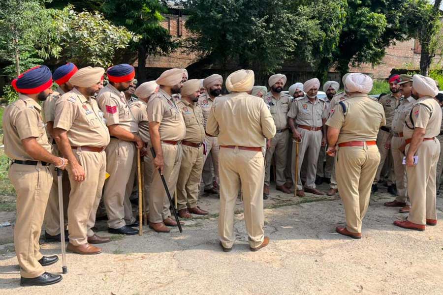 1695273633_police-punjab