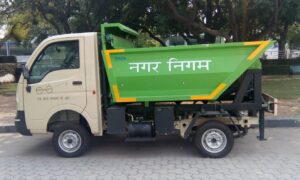 green-garbage-collection-van-body