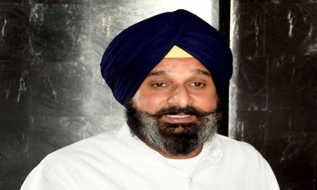 2466127-bikram-singh-majithia